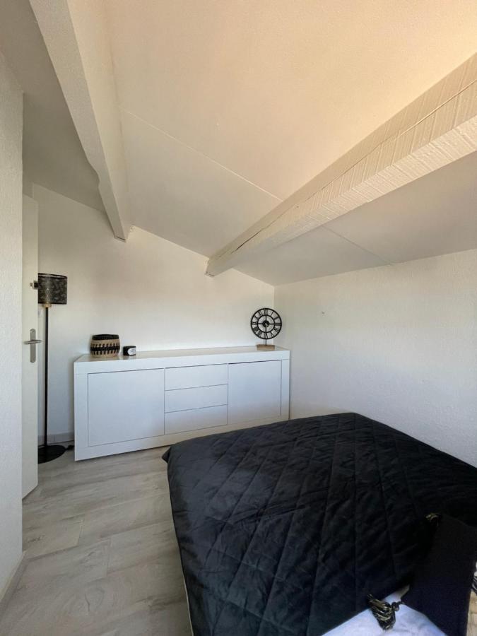 Appartement Duplex Climatise Le Trident Saintes-Maries-de-la-Mer Luaran gambar