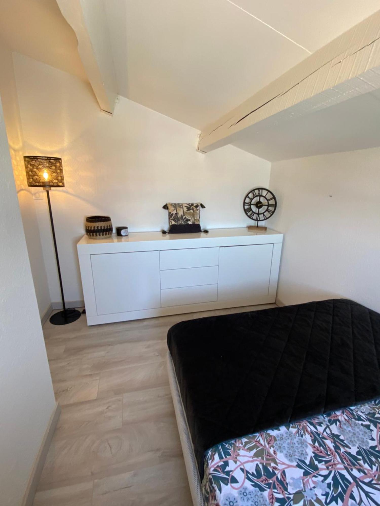 Appartement Duplex Climatise Le Trident Saintes-Maries-de-la-Mer Luaran gambar